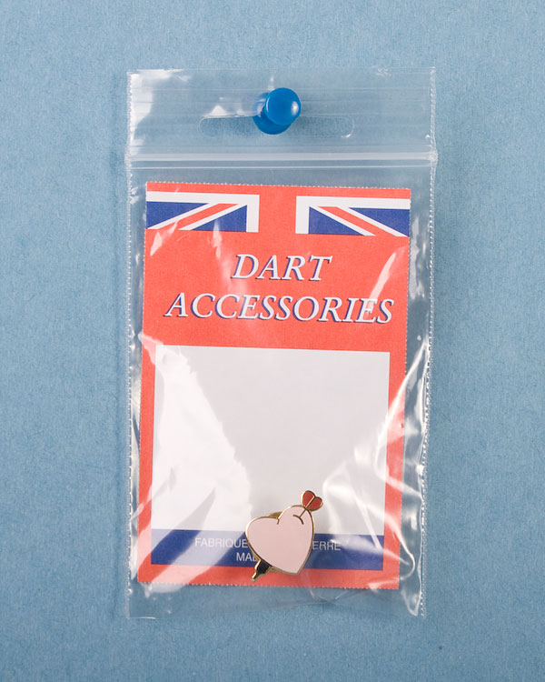 Dart Pin ~ I Love Darts {Pink Heart}-0
