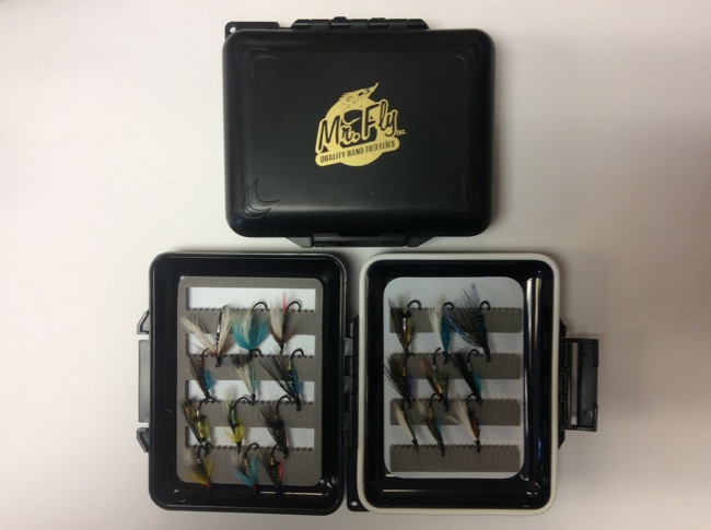 Mr Fly Waterproof & Floatable Fly Box w/ 21 Salmon Wet Flies-0
