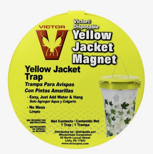 Victor Yellow Jacket Magnet Bag Trap-0