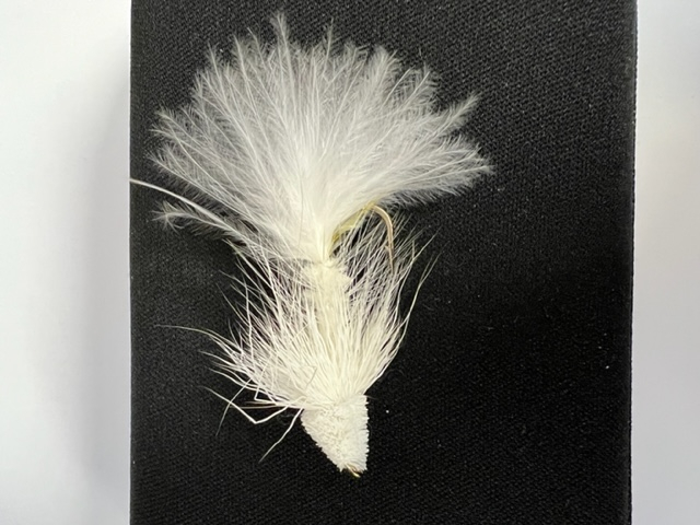 White Bugger Muddler Streamer -0