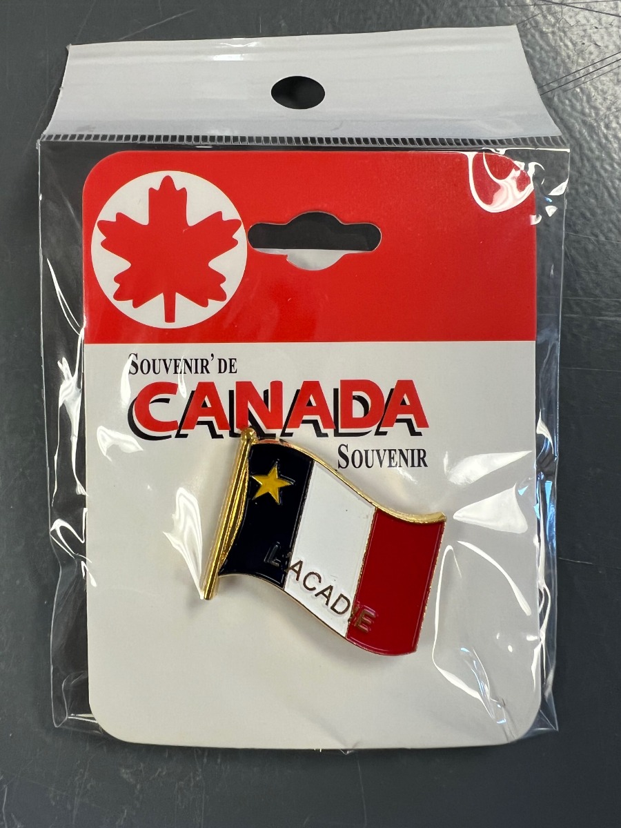 L'Acadie Pin-0